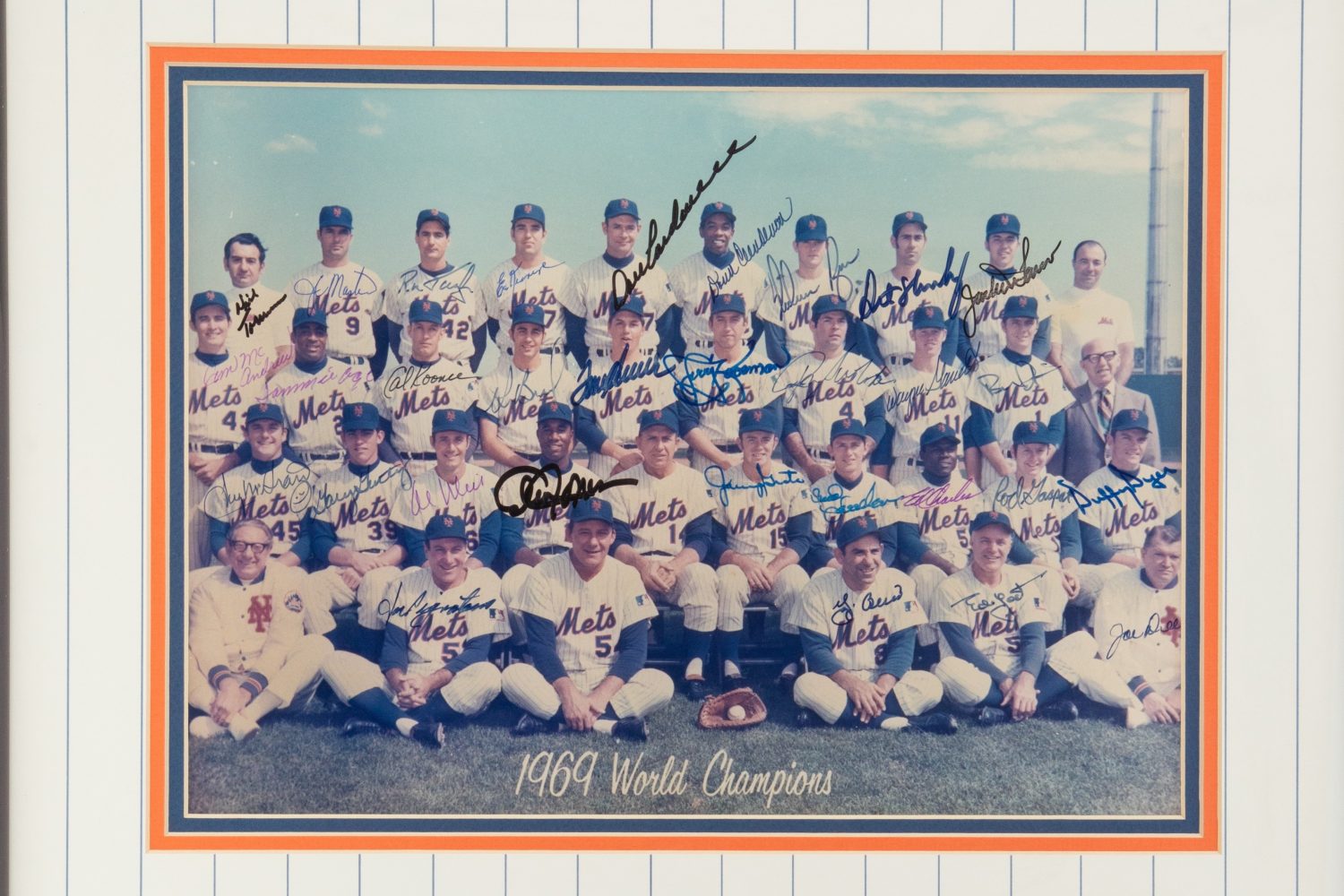 Autographed Frame Photo of 1969 Mets Team