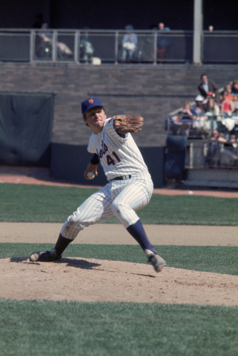 Tom Seaver Mid-Stride