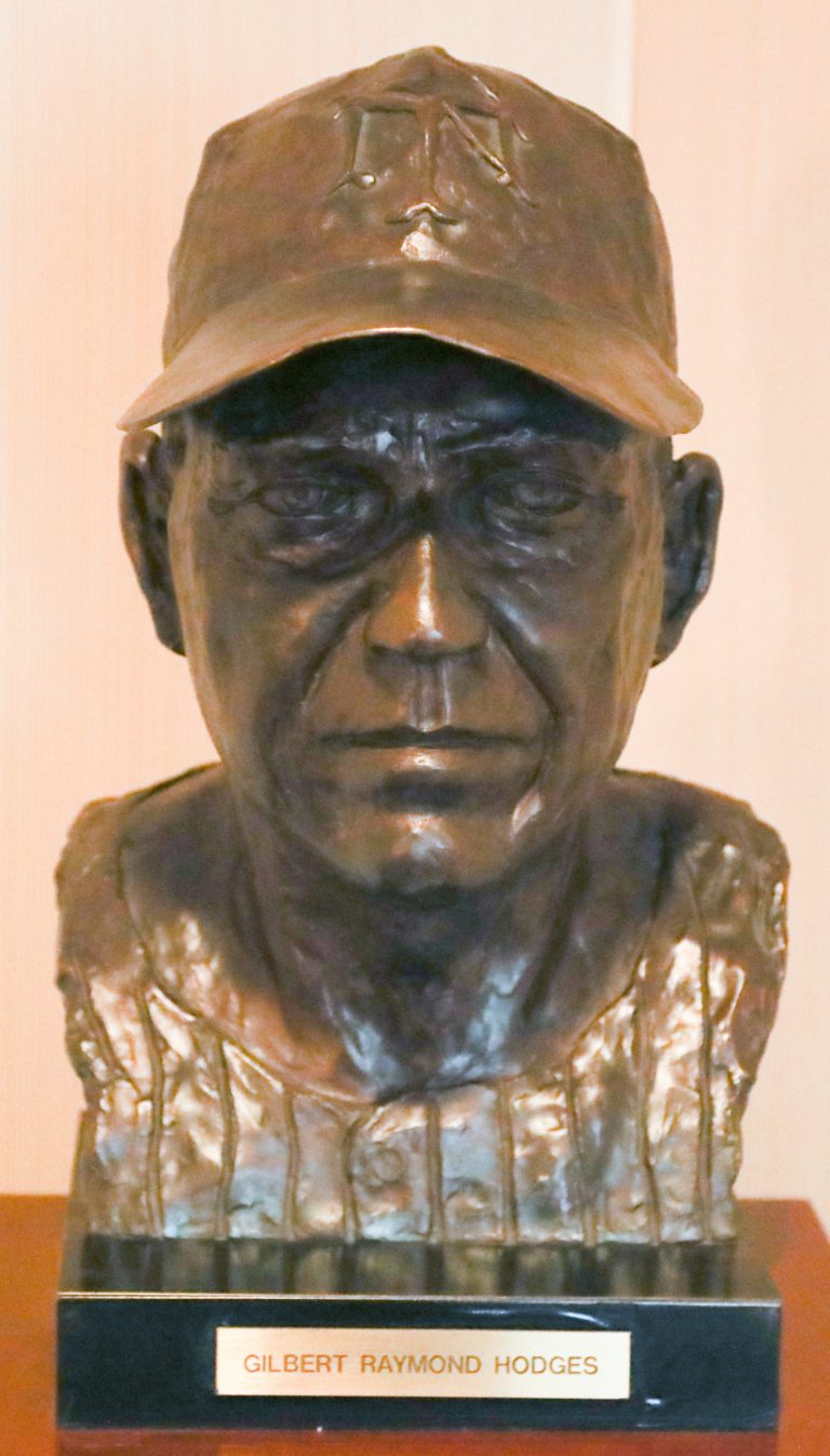 Gil Hodges Mets Hall of Fame Bust