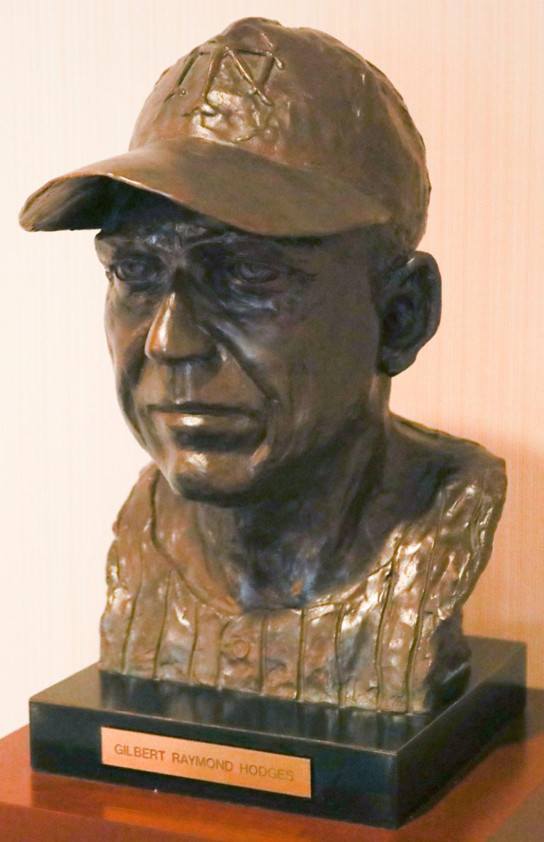 Gil Hodges Mets Hall of Fame Bust