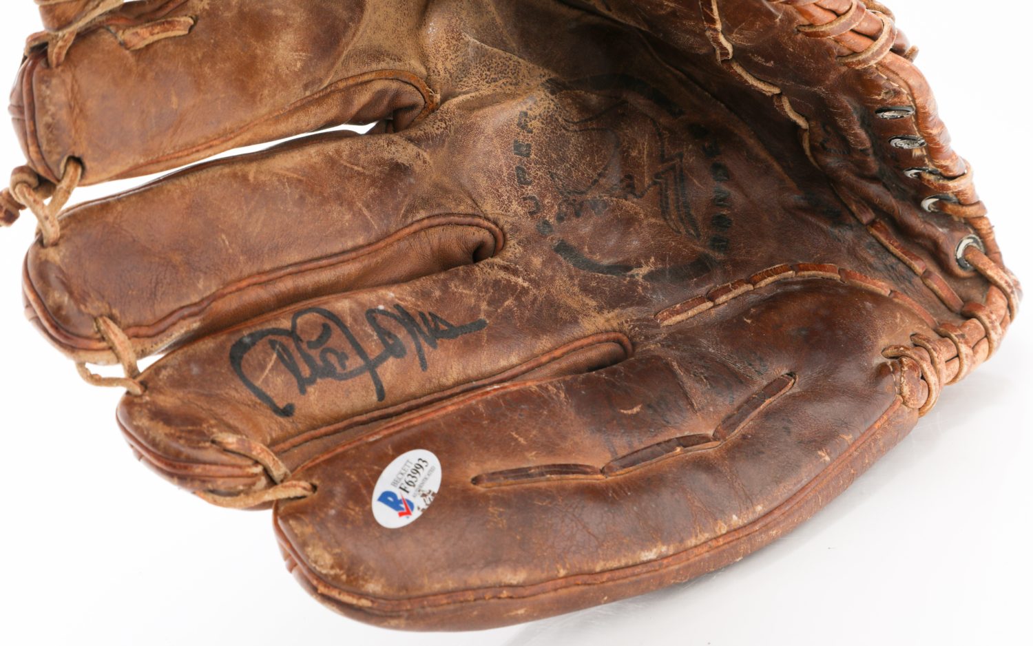 Cleon Jones Autographed and Game-Used Glove