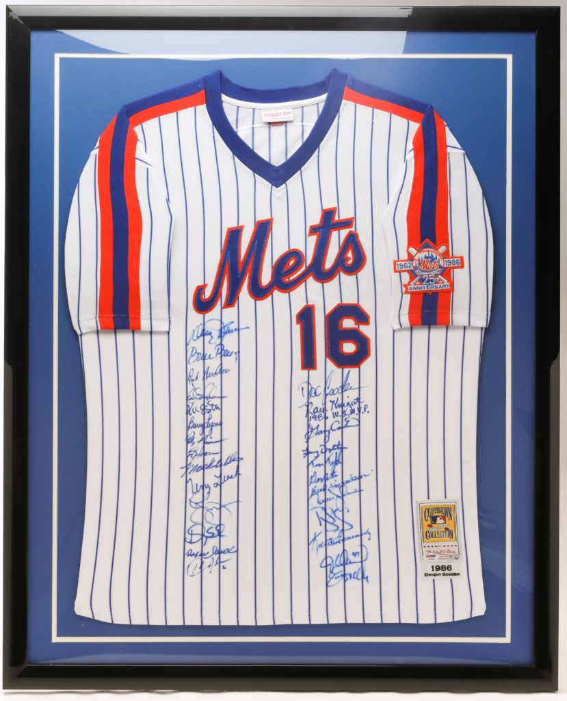 DWIGHT GOODEN AUTOGRAPHED NEW YORK METS G JERSEY