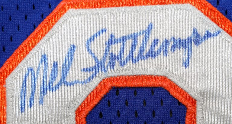 Mel Stottlemyre Autographed Jersey - Autograph Detail