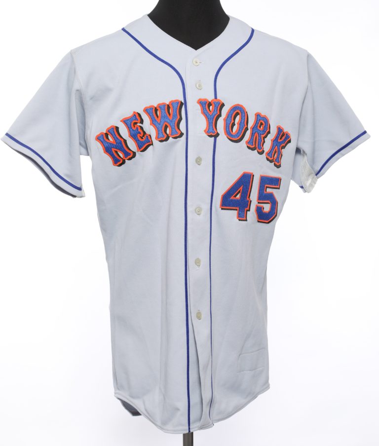 New York Mets jersey worn by Pedro Martinez