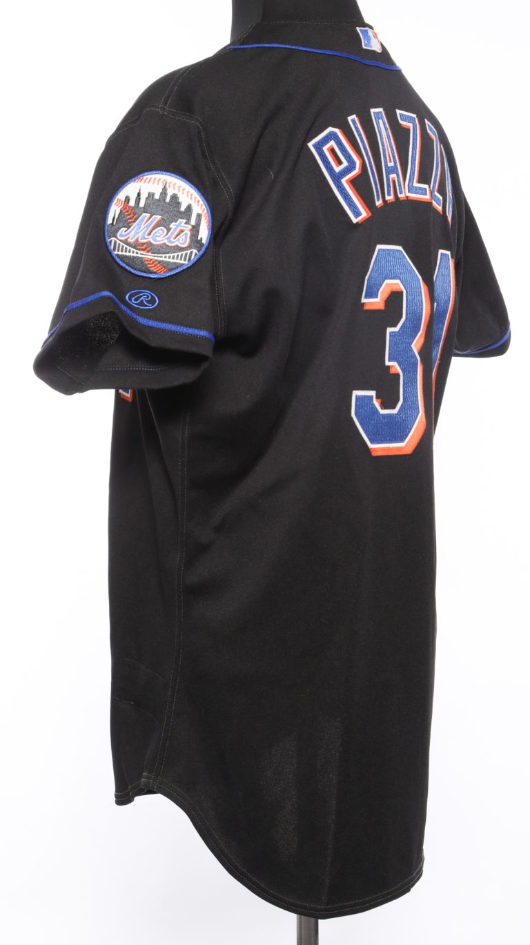 Mike Piazza's 40th Anniversary Jersey