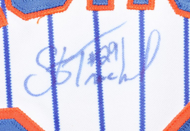 Steve Trachsel Autographed Jersey - Autograph Detail