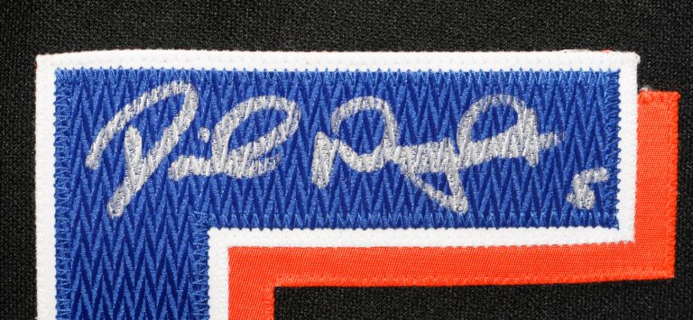 David Wright Autographed Black Mets Jersey - Autograph Detail