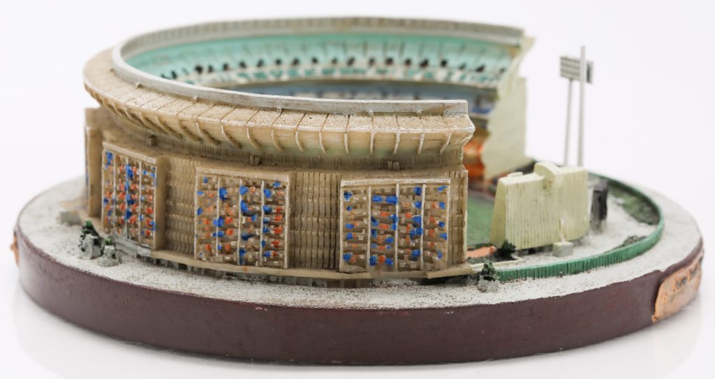 A MONUMENT TO THE METS, SHEA STADIUM – Mets Vault