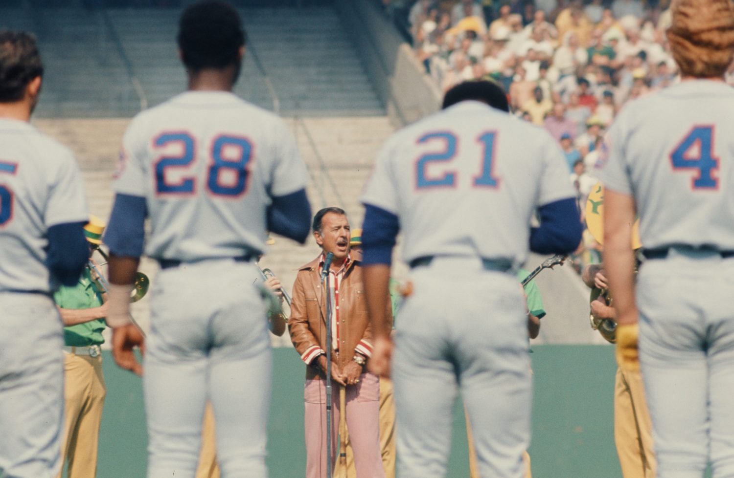 Mets Stand for Anthem in 1973 World Series