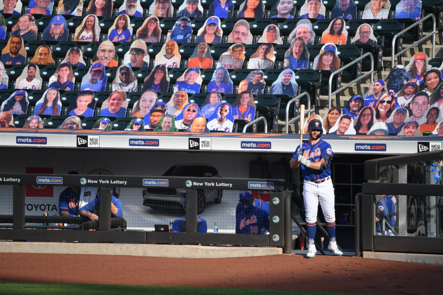 Mets Fans Cutouts During COVID-19