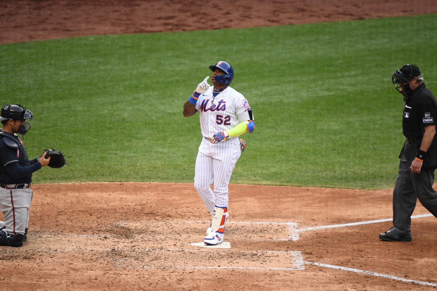 Yoenis Cespedes Crosses Home Plate After His Home Run