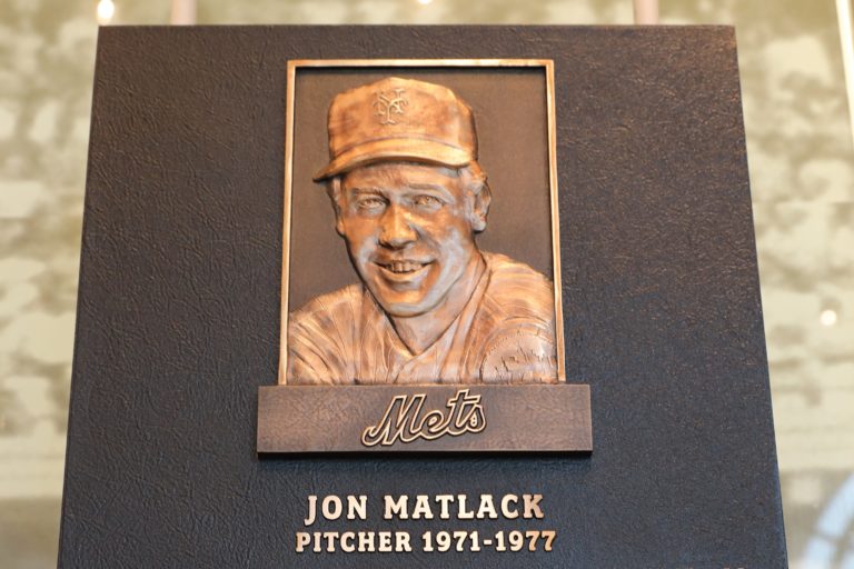 New York Mets Hall of Fame Plaques - Mets History