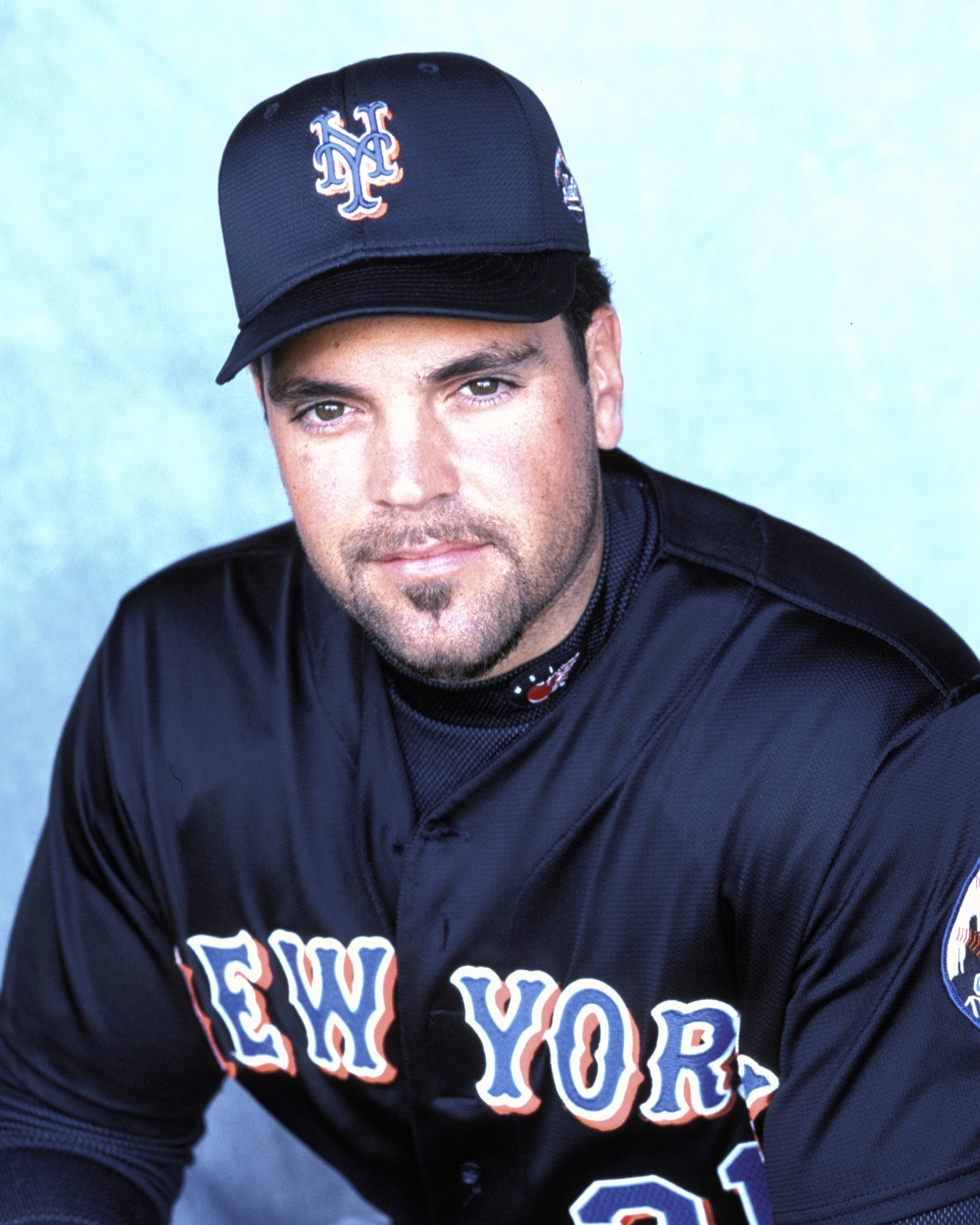 Mike Piazza Headshot