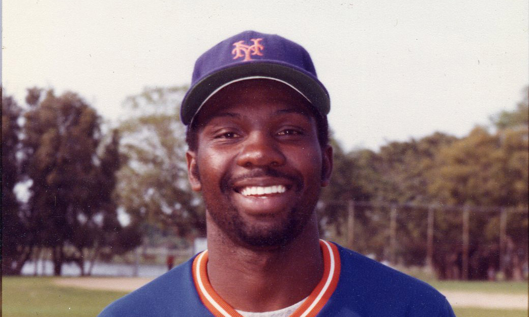 Here's Mookie Wilson with the Pony cleats and the ribbon stirrups! He's got  a good lead, and you know he means business because he's got…